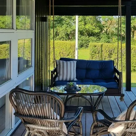Tatil Evi Near Juelsminde By The