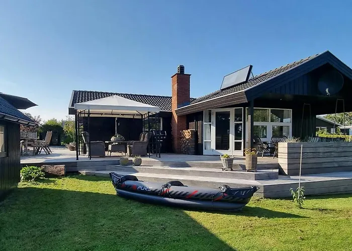 Home Near Juelsminde By The Beach Hébergement de vacances Sonderby (Midtjylland)